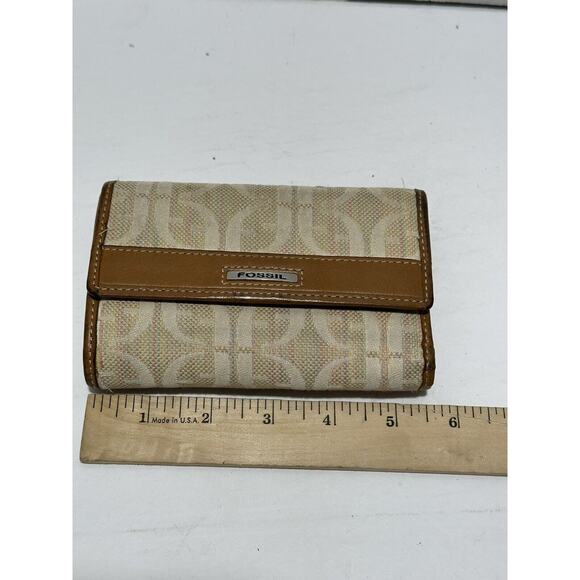 Fossil Wallet Logo Spell Out Beige Cream Tan Brown Women Cards Coins Vintage - Picture 7 of 10